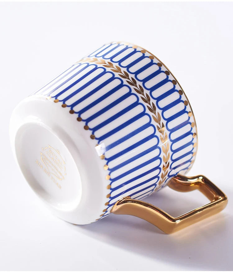 Tasse à Café Porcelaine Fine avec Soucoupe et Cuillère 200ml