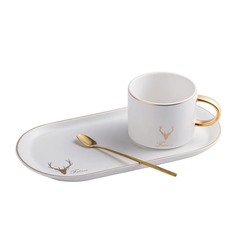 Service à Café Européen Bordure Dorée avec Coffret Cadeau
