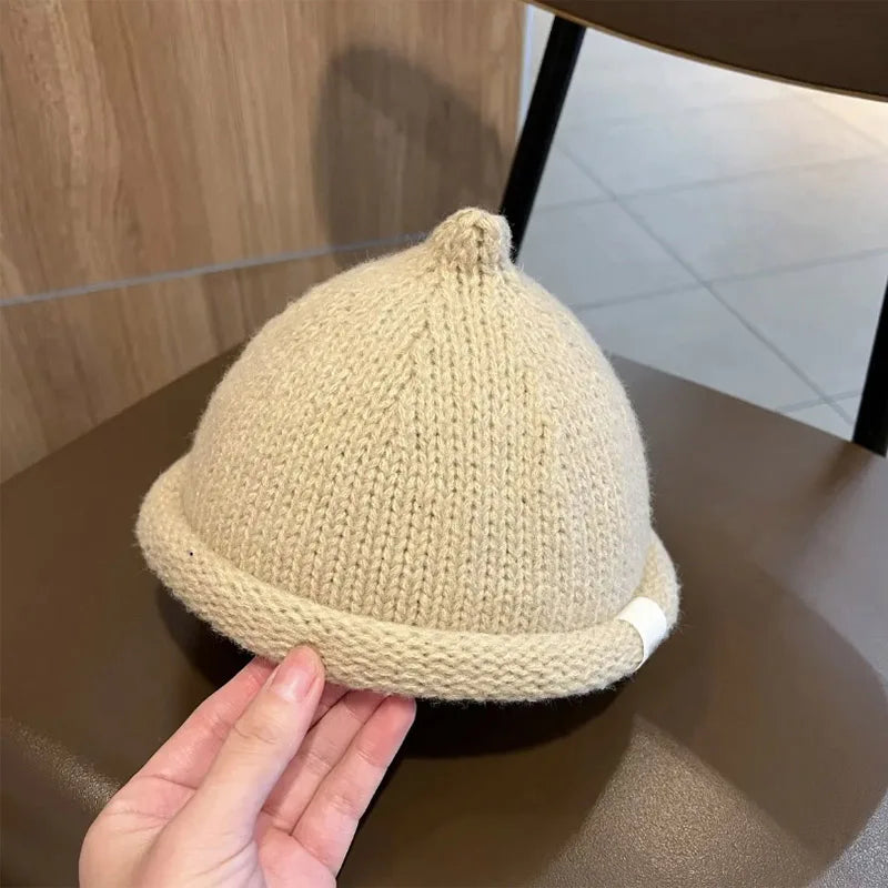 Bonnet Bébé Tricoté à Pompon