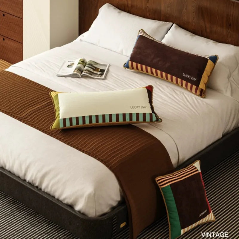 Housse de Coussin Lombaire Rayée Patchwork - Style Rétro