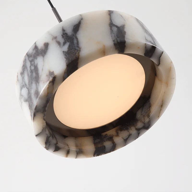 Suspension Ronde Pierre Naturelle Noire Haut de Gamme