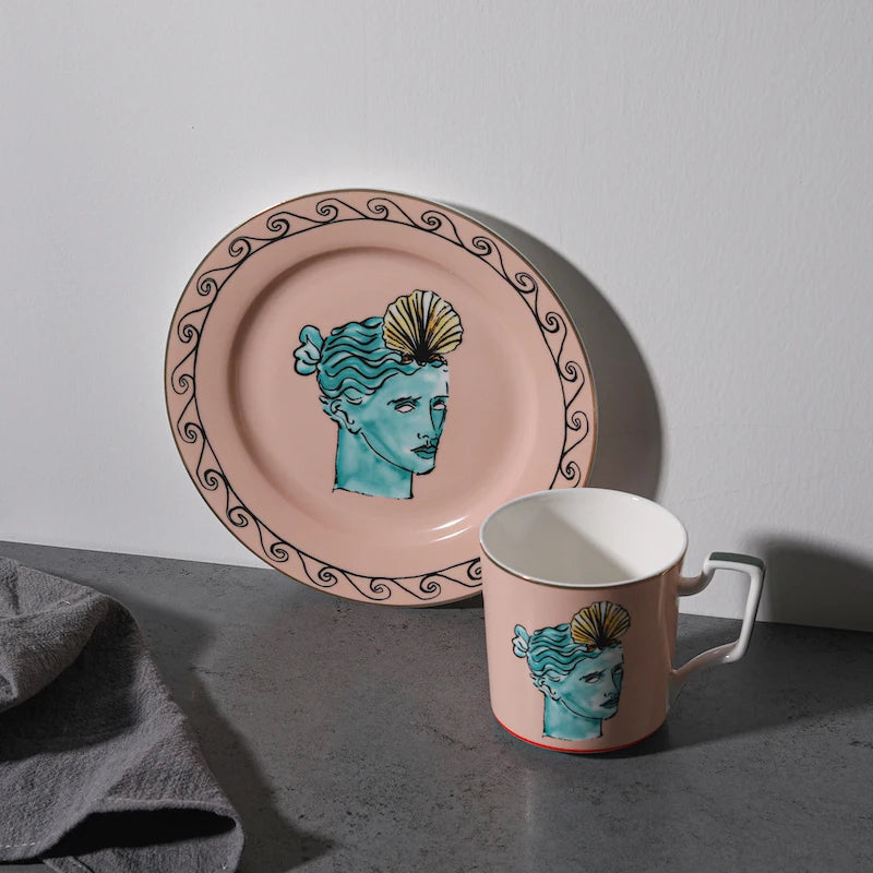 Tasse à Café en Porcelaine Rouge avec Plateau Rond
