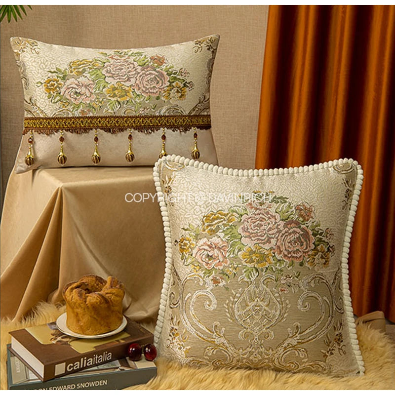 Housse de Coussin Vienne Jacquard Floral Européen avec Pompons