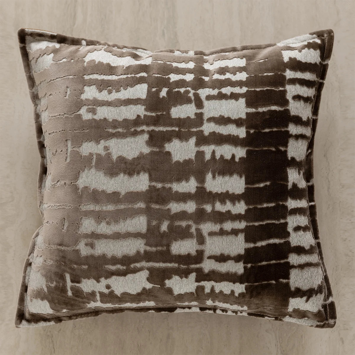 Housse de Coussin Cuir Tissé Brun Maillard Style Boho Vintage