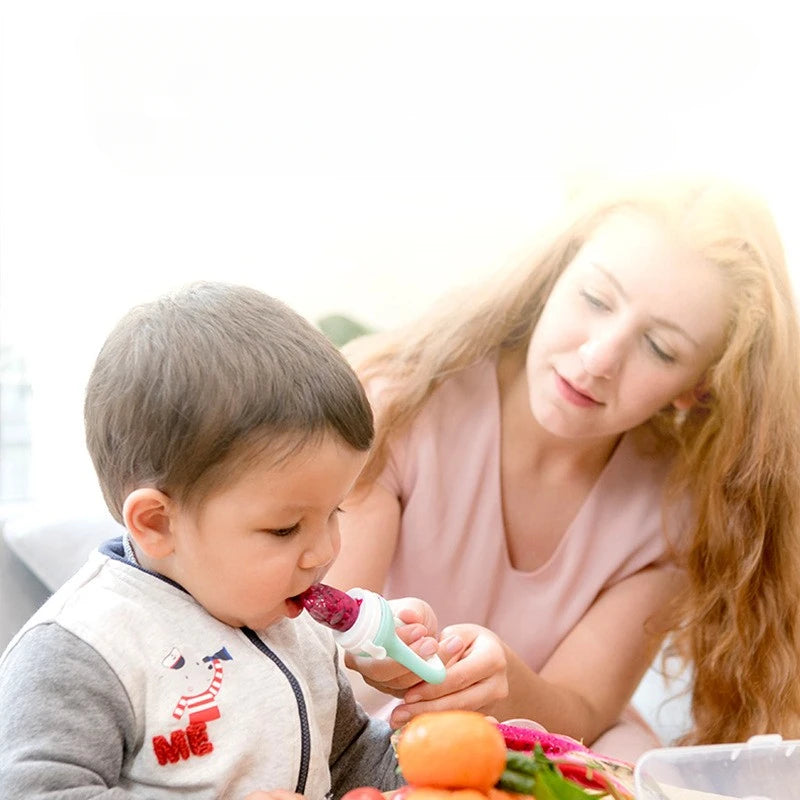 Grignoteuse en Silicone pour Bébé avec Couvercle