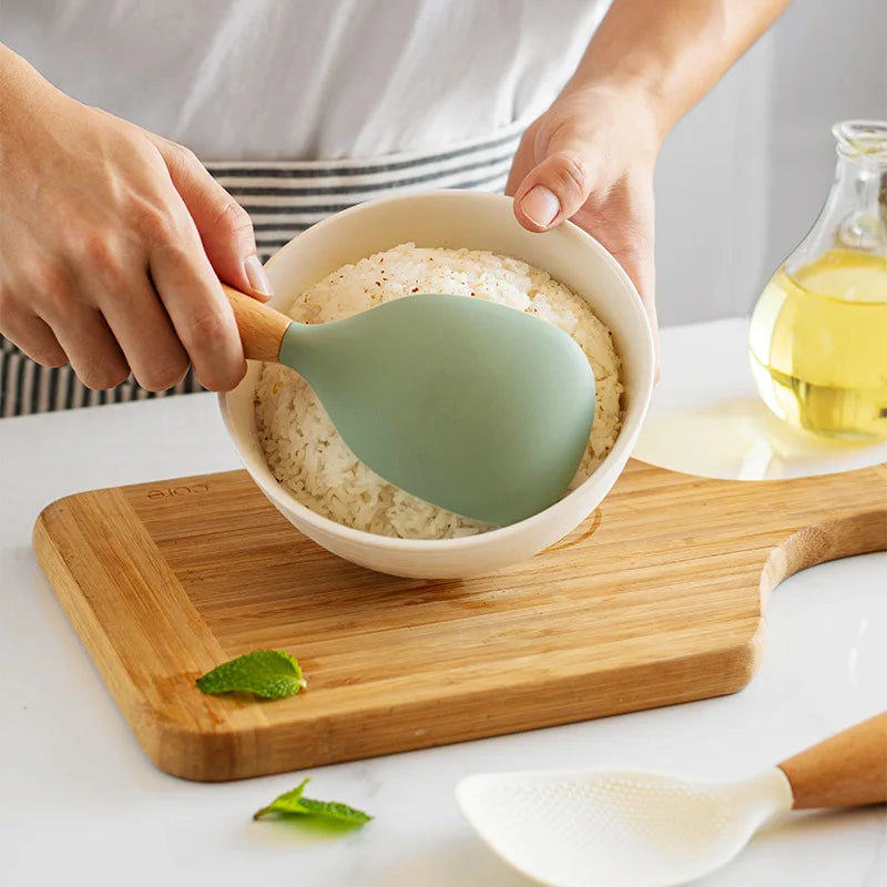 Cuillère de Cuisine en Silicone Antiadhésive Résistante à la Chaleur