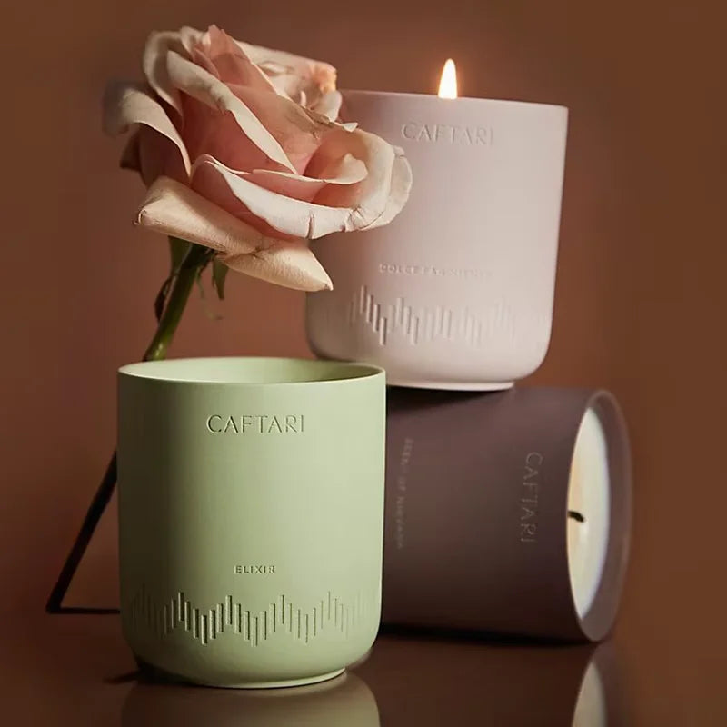 Bougie Parfumée en Pot de Céramique - Cire Végétale et Mèche en Bois