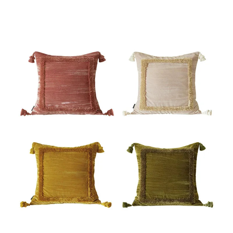 Housse de Coussin Bohème en Velours - Franges et Bordure Capitonnée