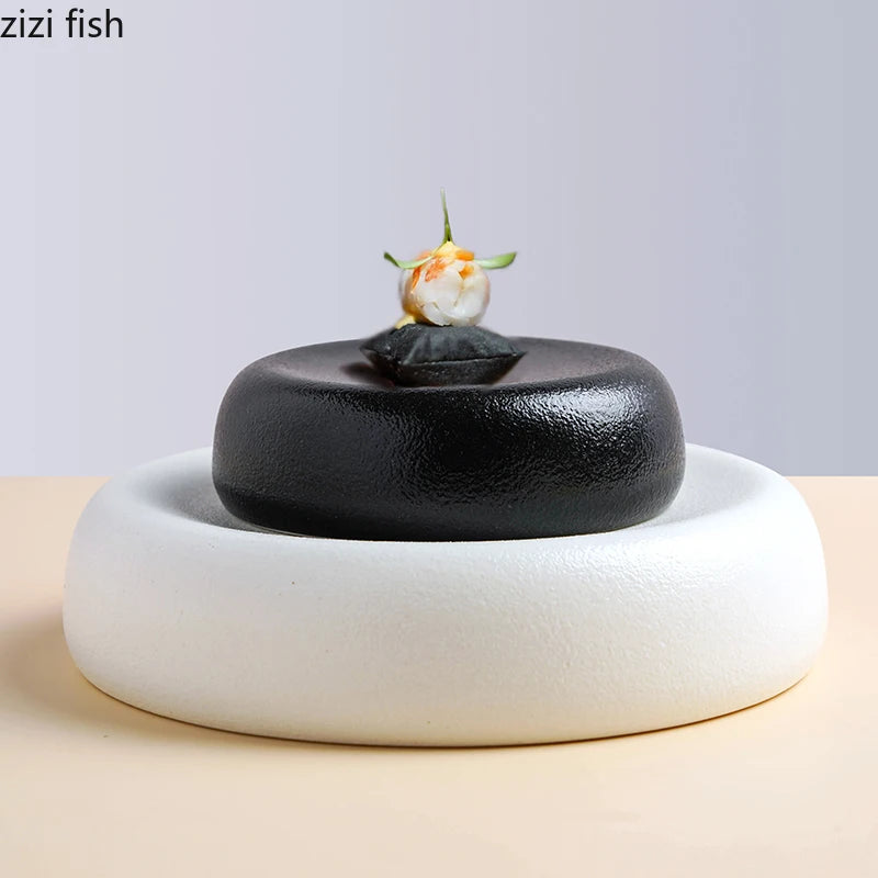 Assiette en Céramique Ronde - Design Épuré