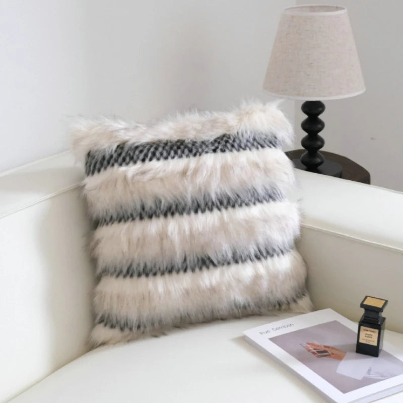 Housse de Coussin Peluche Imitation Fourrure Léger Luxe