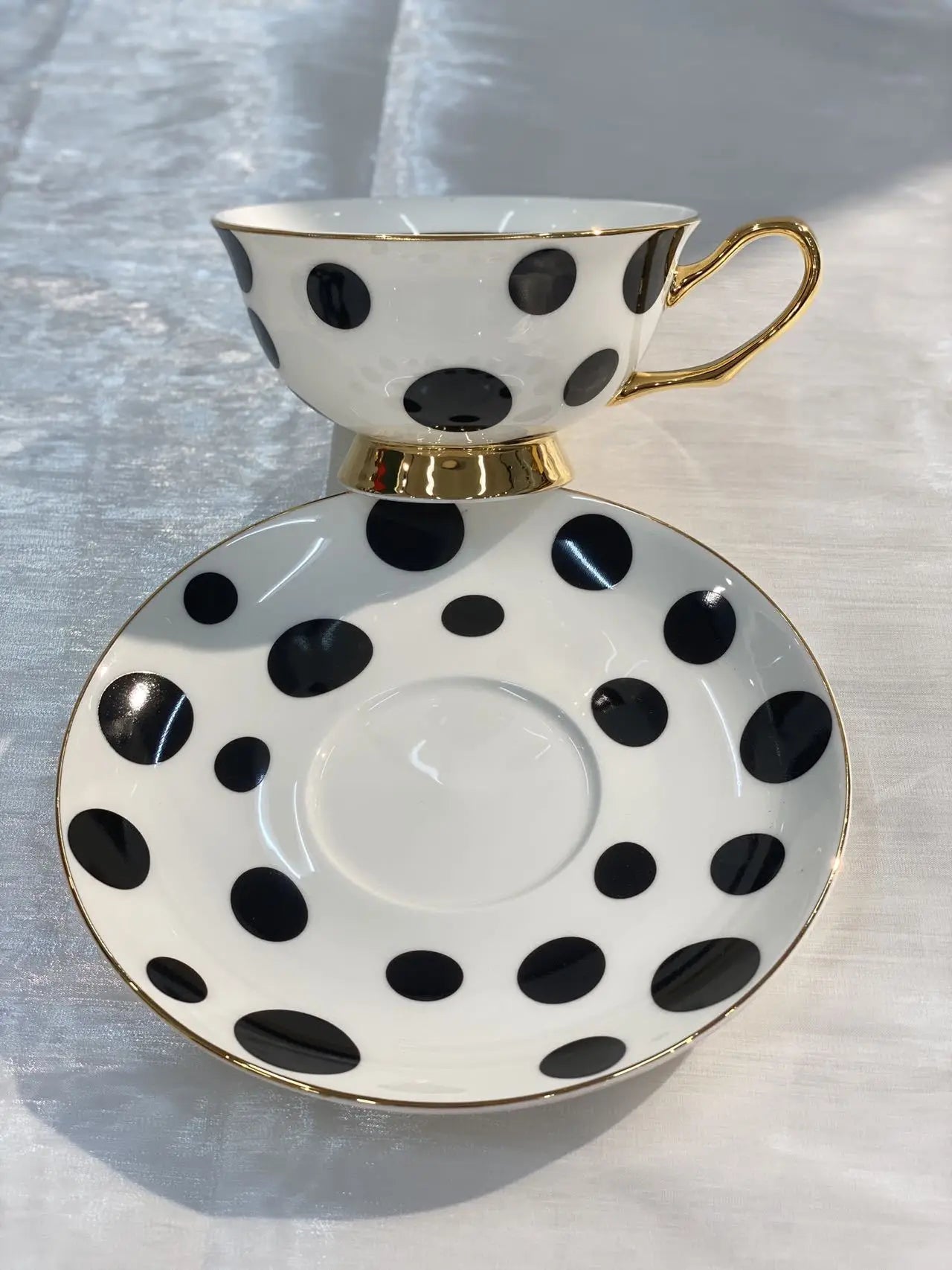 Duo de Tasses à Café Rétro avec Soucoupes 220ml