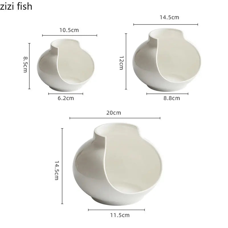 Assiette en Céramique Forme Vase Design Créatif