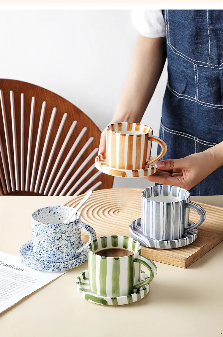 Tasse à Café Céramique Rayée 280ml
