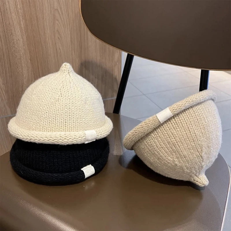 Bonnet Bébé Tricoté à Pompon