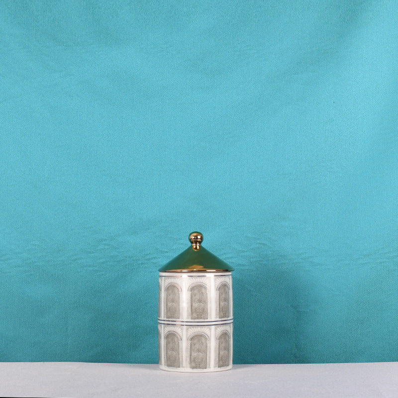 Vase Céramique Sculpté Architecture Romaine
