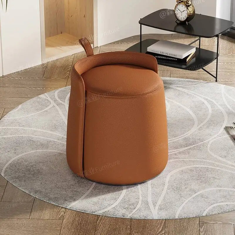 Tabouret d'Assise Rembourré en Cuir - Design Nordique