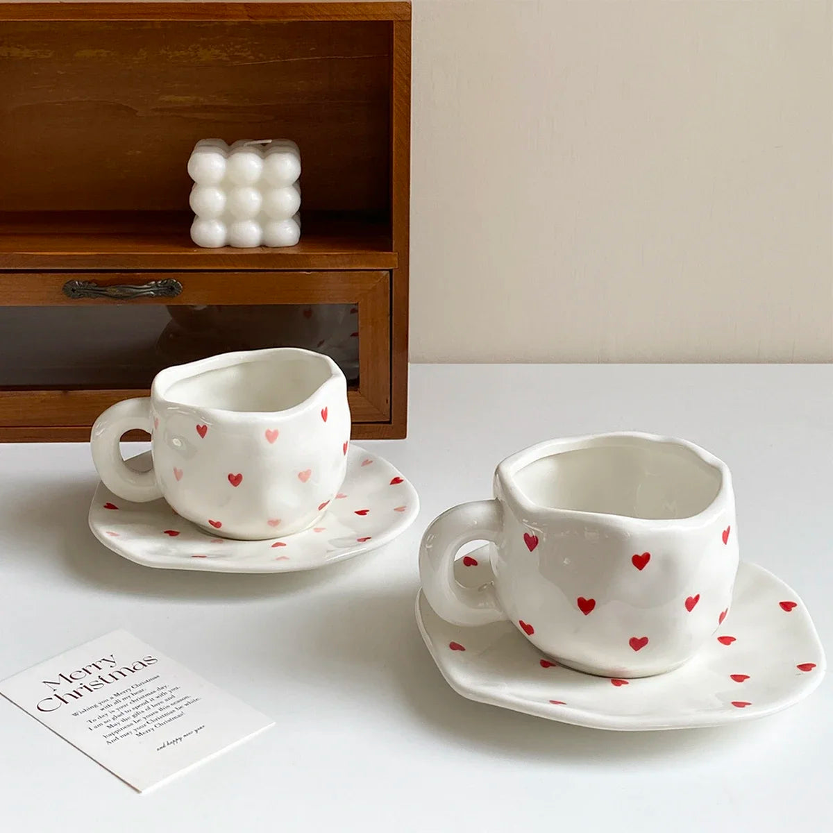 Tasse et Soucoupe Forme Cœur Irrégulière Créative
