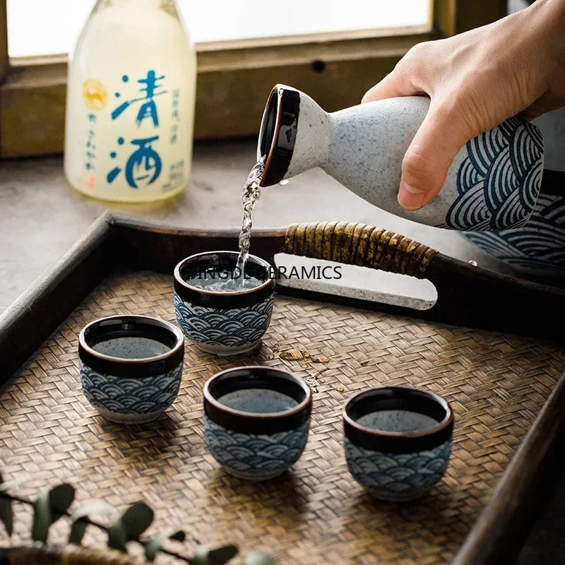 Service à Saké Japonais en Céramique - Bouteille et Tasses