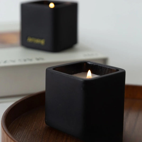 Bougie Parfumée en Plâtre Carrée