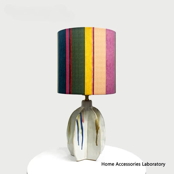 Lampe de Table en Céramique et Tissu - Ambiance Vintage