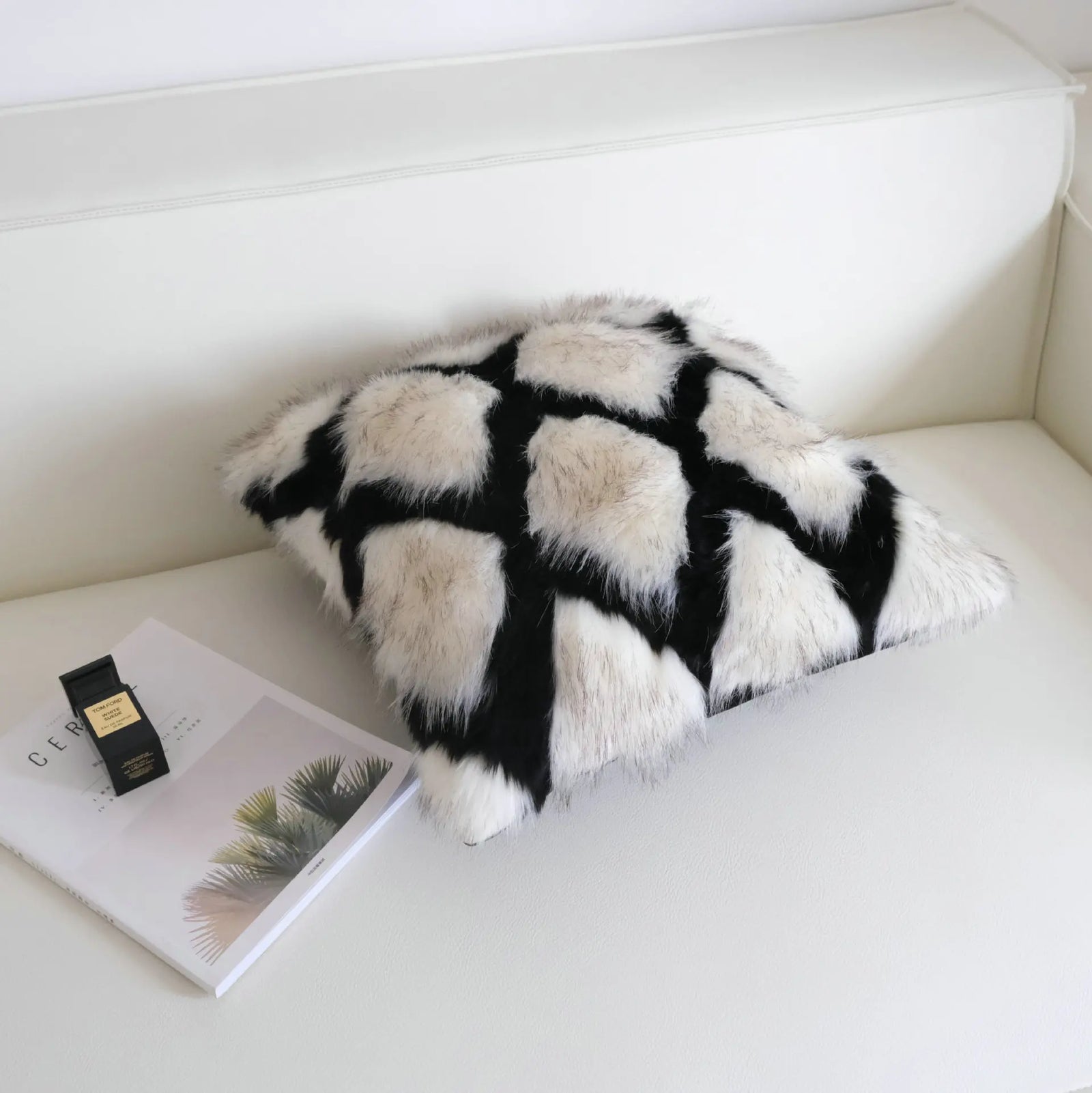 Housse de Coussin Peluche Imitation Fourrure Léger Luxe