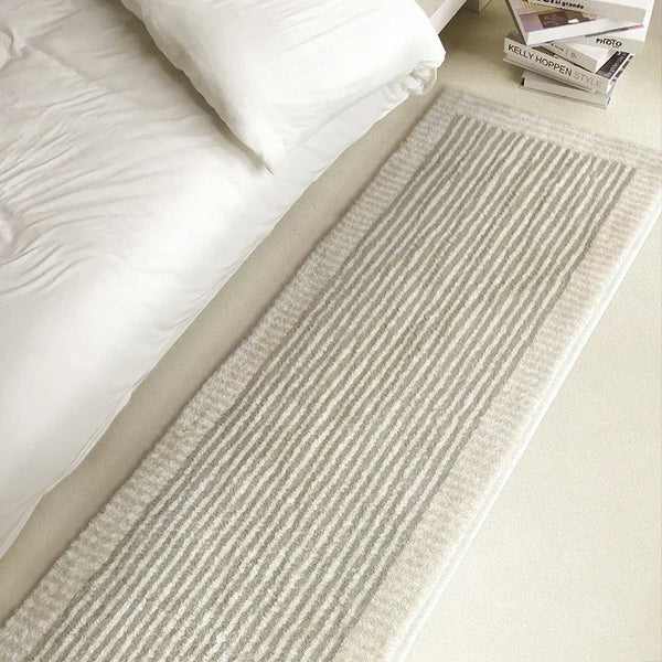 Tapis de Chevet Minimaliste à Rayures - Doux et Antidérapant