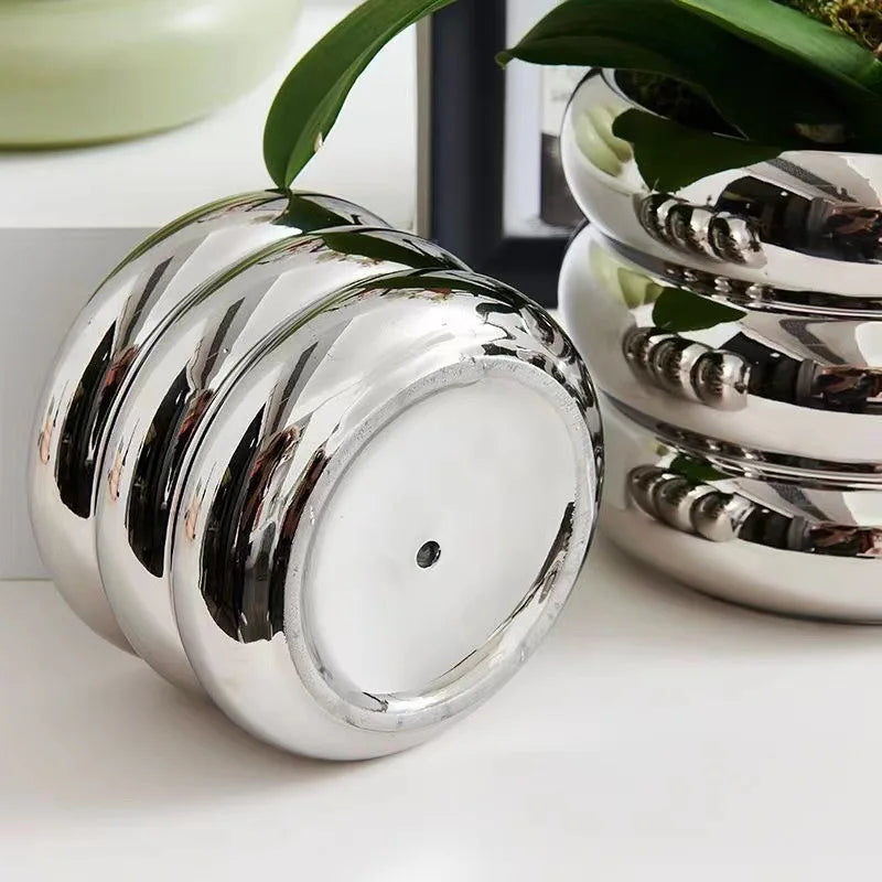 Ceramic Desktop Flower Pot – Minimalist Planter Vase