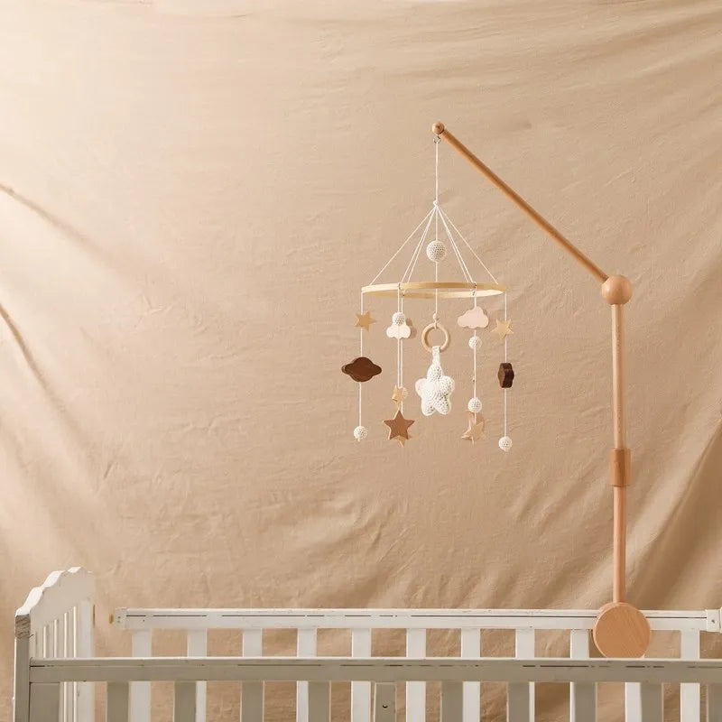 Mobile Musical en Bois pour Lit Bébé