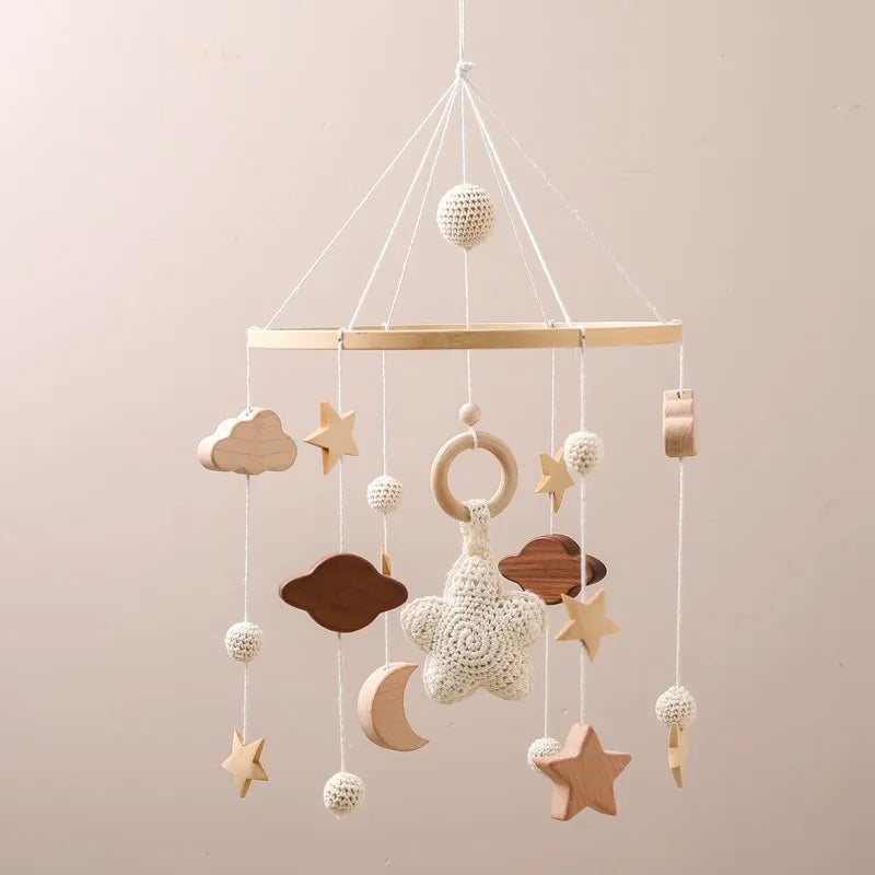 Mobile Musical en Bois pour Lit Bébé