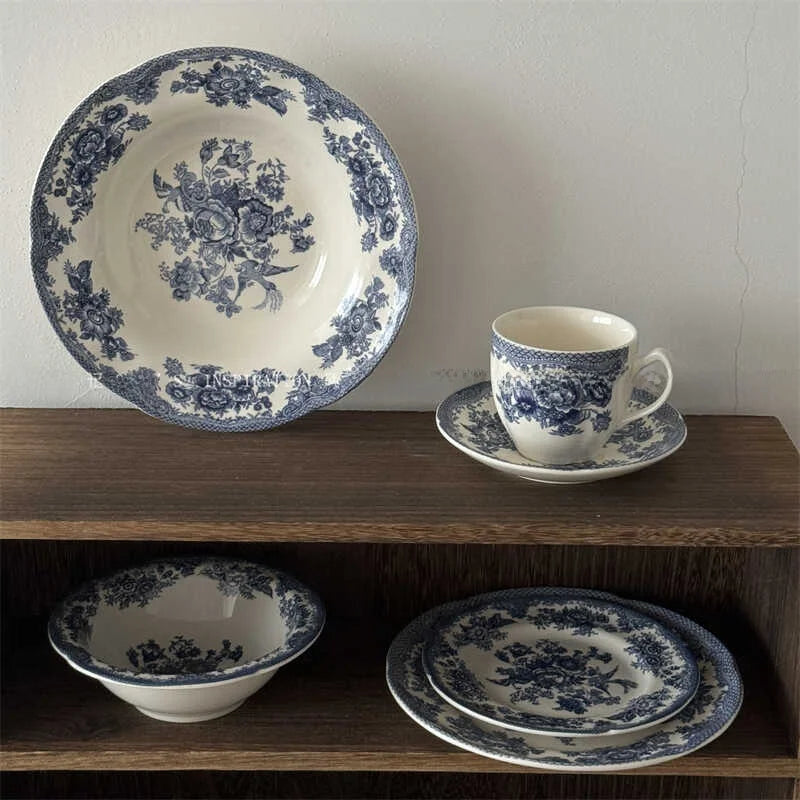 Service de Table Céramique Motif Floral Bleu Vintage