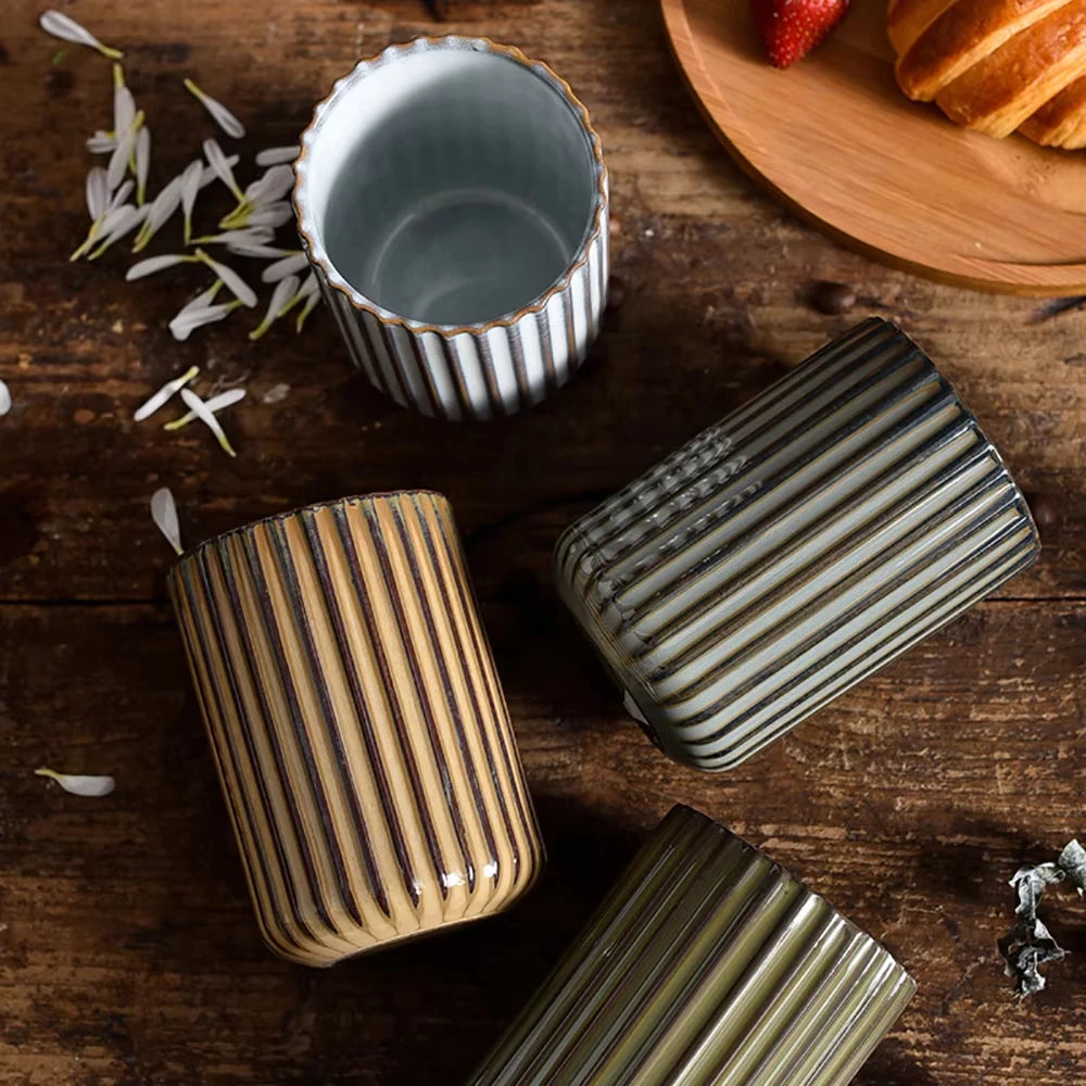 Mug en Céramique à Rayures Verticales - 300ml