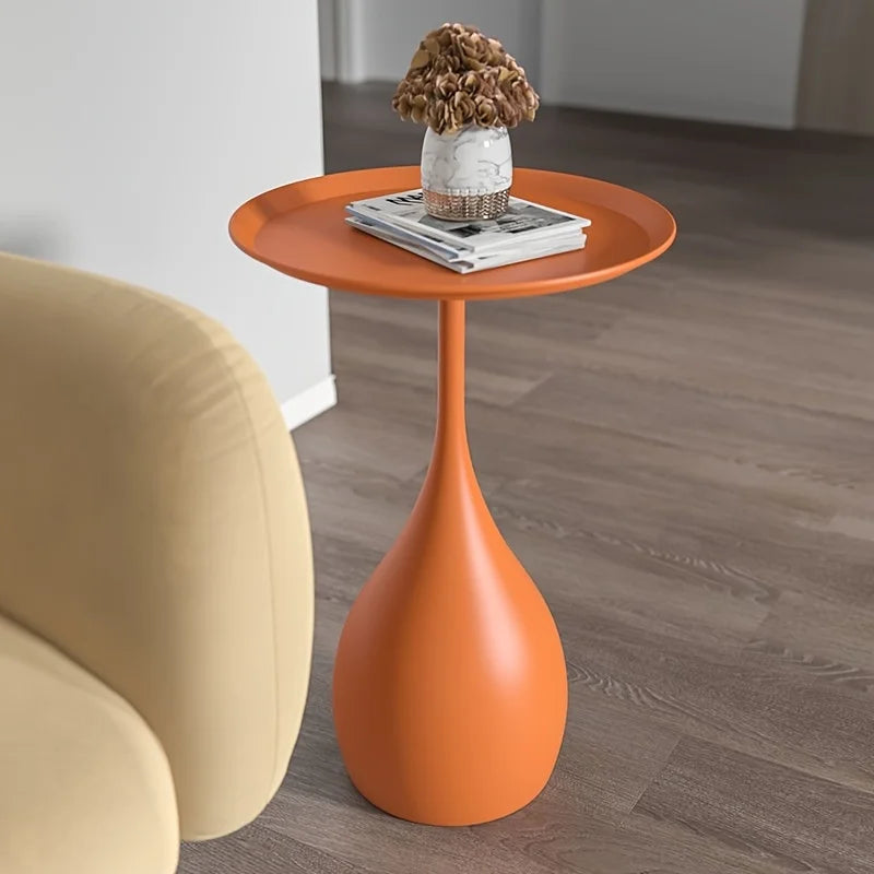 Petite Table Ronde en Métal - Design Minimaliste