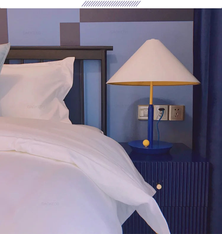 Lampe de Table Bambou Forme Chapeau Style Nordique