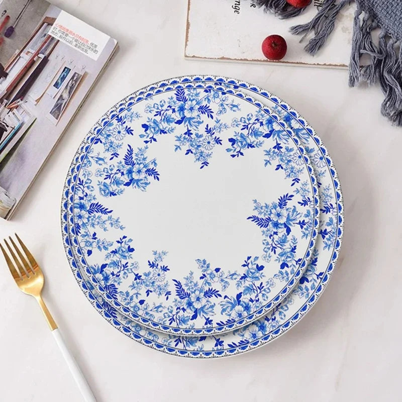Assiette en Porcelaine Bleu et Blanc Style Vintage