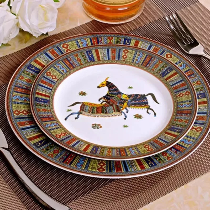 Assiette en Porcelaine Motif Cheval