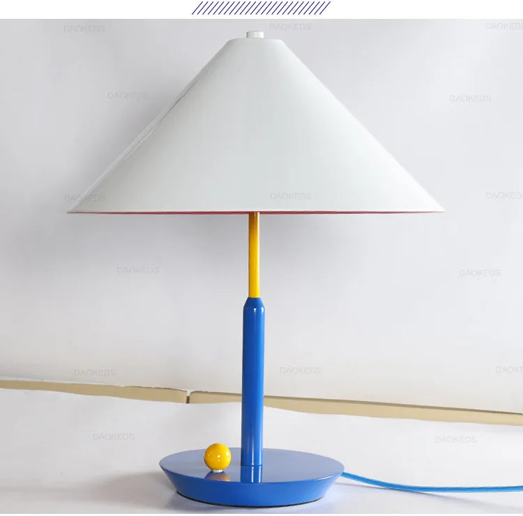 Lampe de Table Bambou Forme Chapeau Style Nordique
