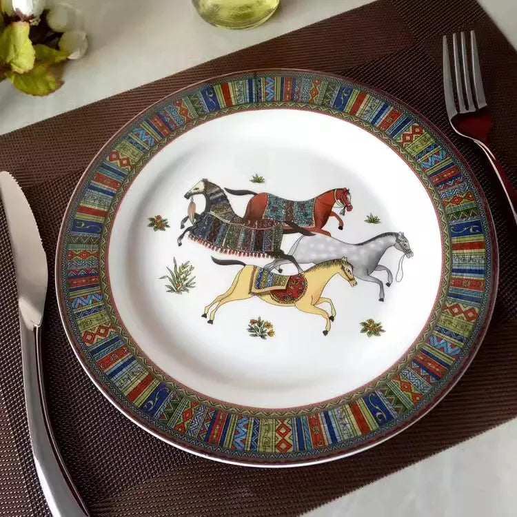 Assiette en Porcelaine Motif Cheval