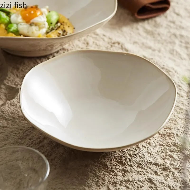 Bol Irrégulier Bord Beige en Céramique Épaisse
