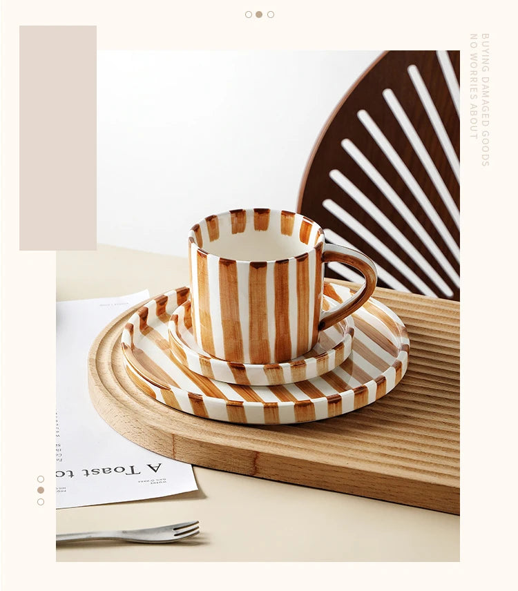 Tasse à Café Céramique Rayée 280ml