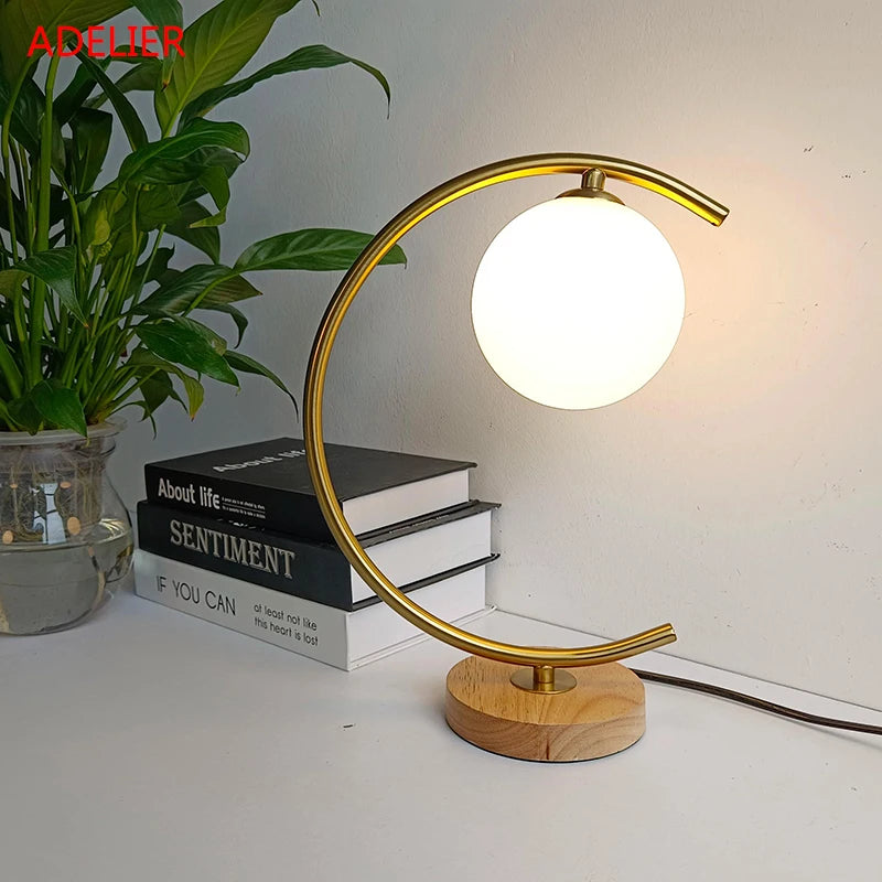 Duo de Lampes de Table Boule de Verre et Bois