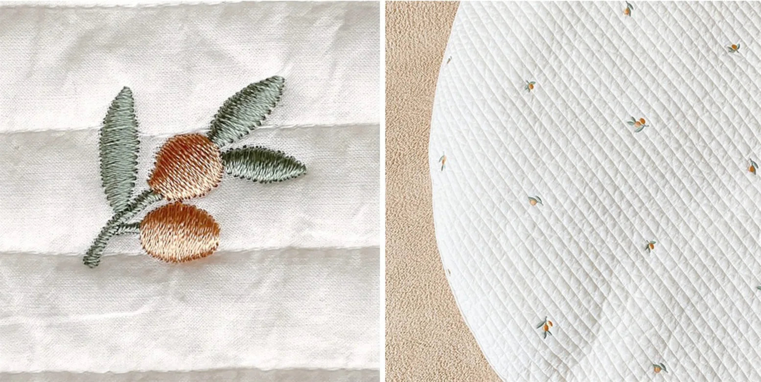 Tapis d'Éveil Rond Brodé Lapin et Fleurs
