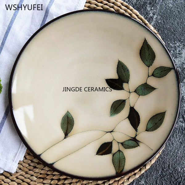 Assiette en Céramique Peinte Motif Feuille