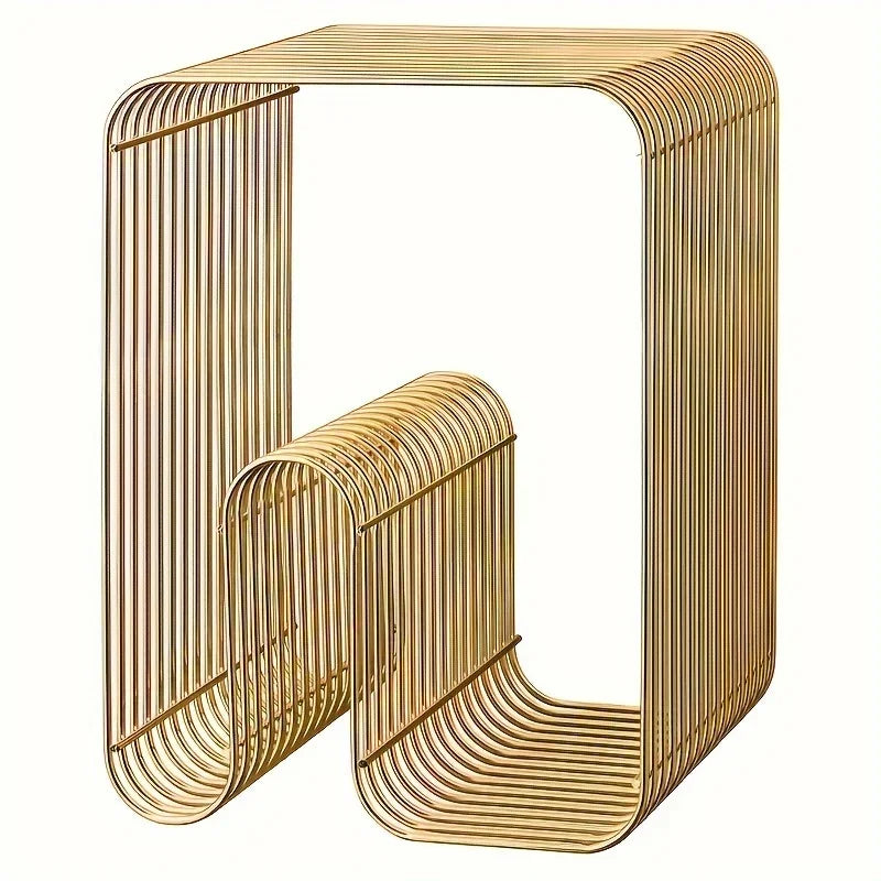 Table Basse en Métal Scandinave - Rangement Magazines