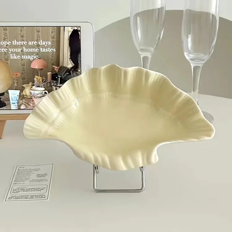 Assiette Céramique Forme Coquillage Crème Rétro