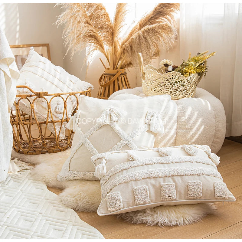 Housse de Coussin Blanche Bohème Tuftée Faite Main