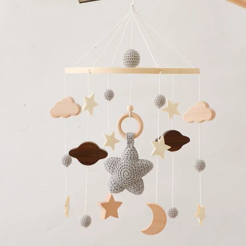 Mobile Musical en Bois pour Lit Bébé