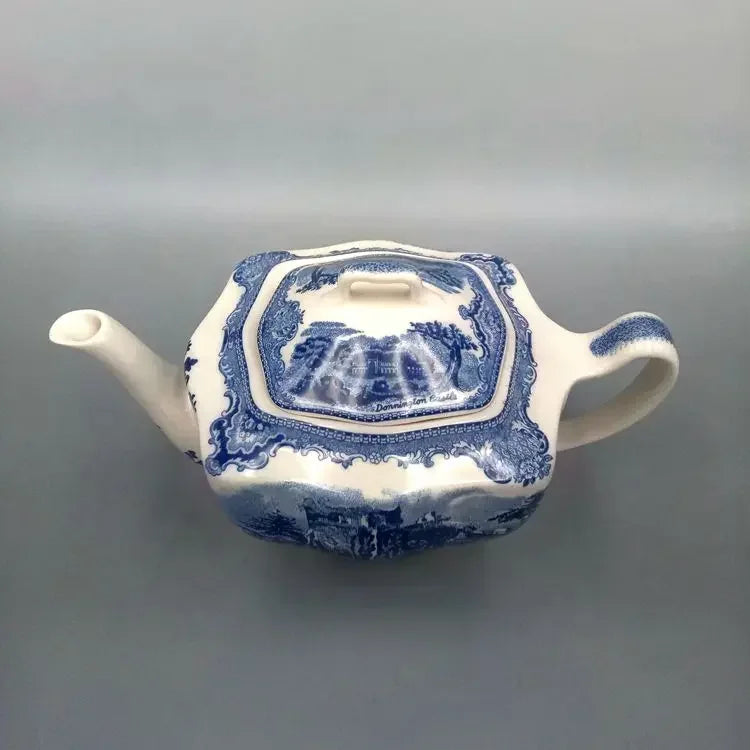 Assiette en Céramique Motif Château Bleu Palace