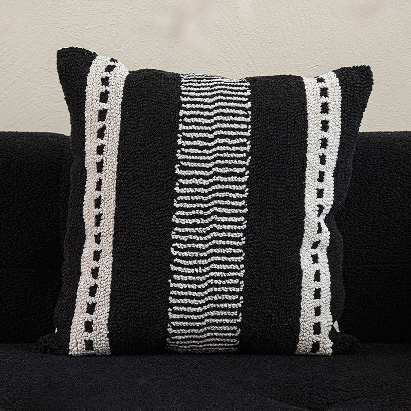 Housse de Coussin Brodée Motif Géométrique Abstrait Beige Noir