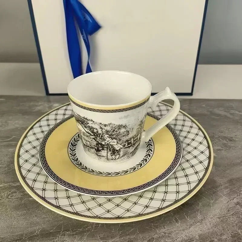 Service de Vaisselle en Porcelaine Complet