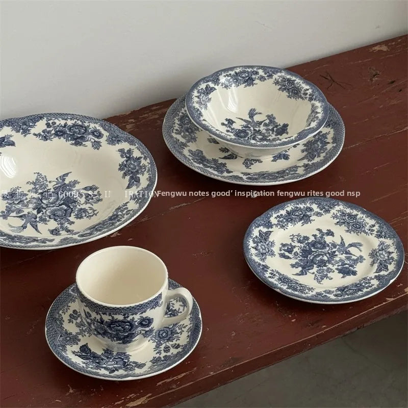 Service de Table Céramique Motif Floral Bleu Vintage